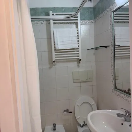 Отель Bengasi Marina Centro 3*